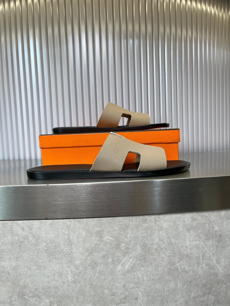 H**me5 slippers